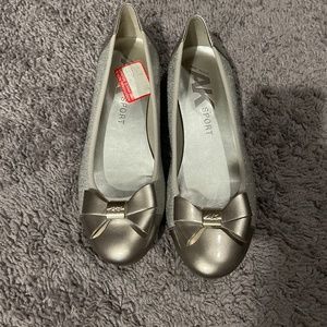 Anne Klein sport flats